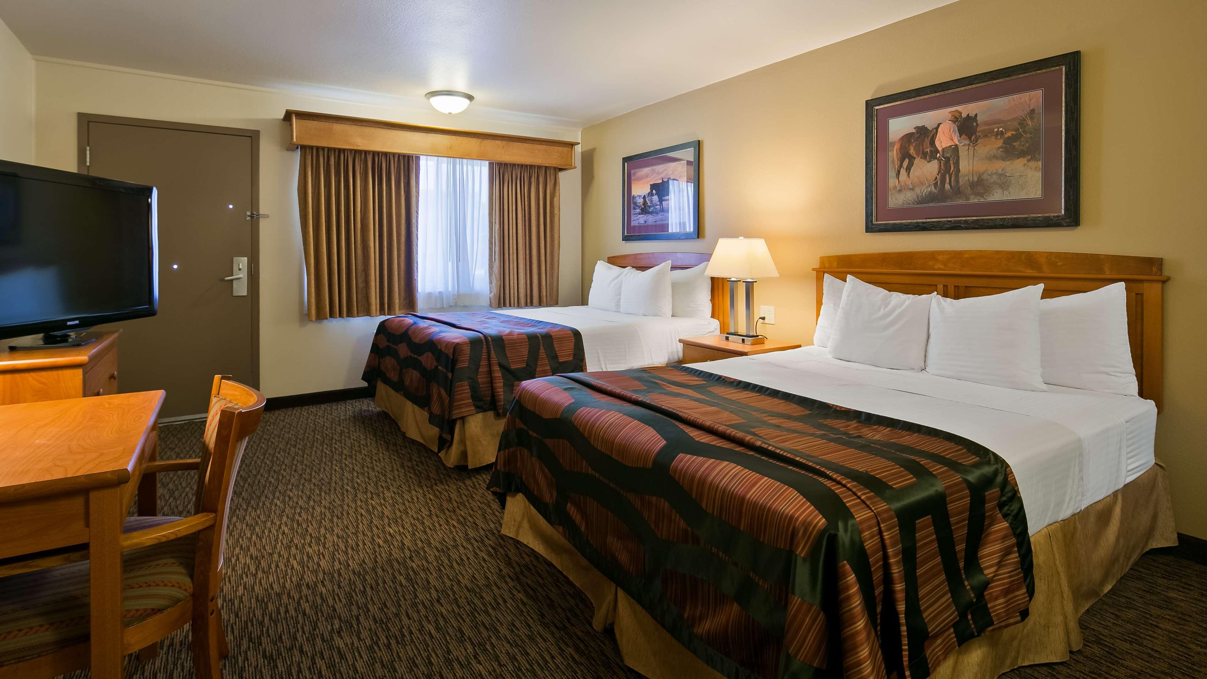 Best Western Plains Motel Wall Dış mekan fotoğraf