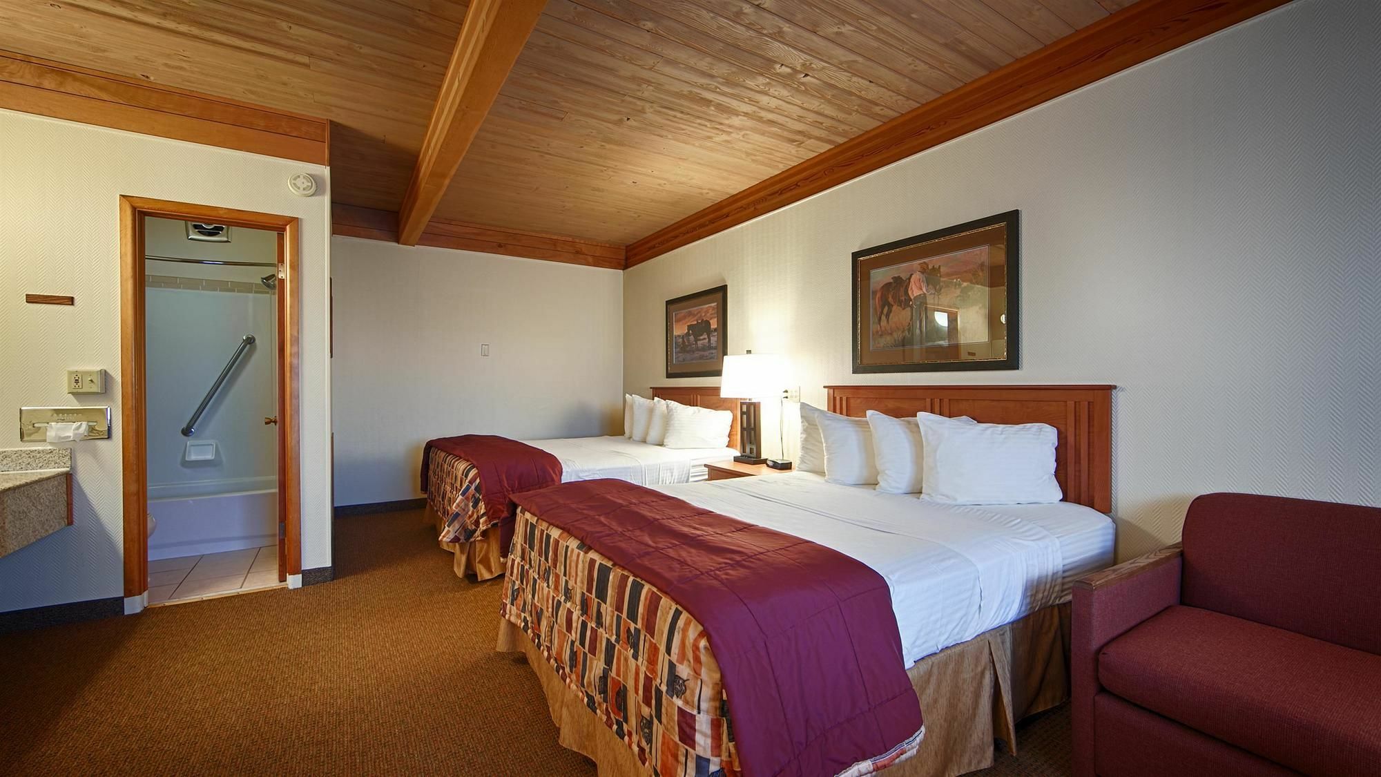 Best Western Plains Motel Wall Dış mekan fotoğraf