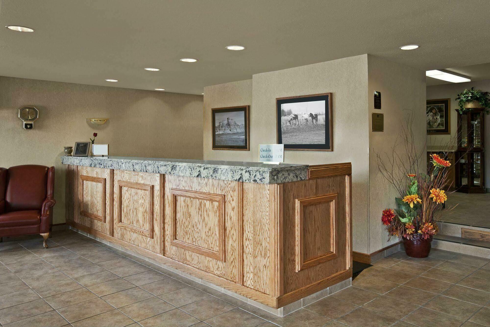 Best Western Plains Motel Wall Dış mekan fotoğraf